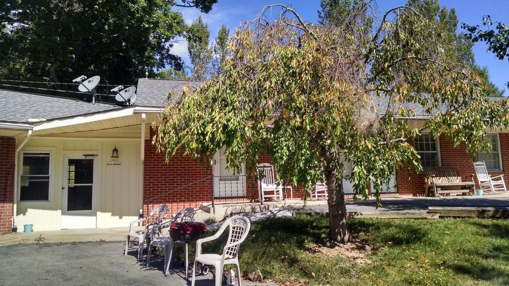 Roseloe Motel Hot Springs Exterior photo
